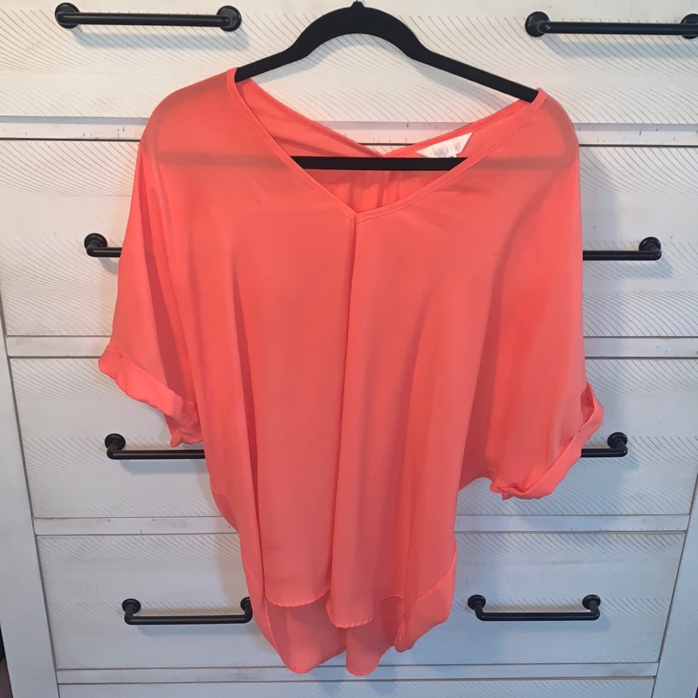Decree - Coral Blouse